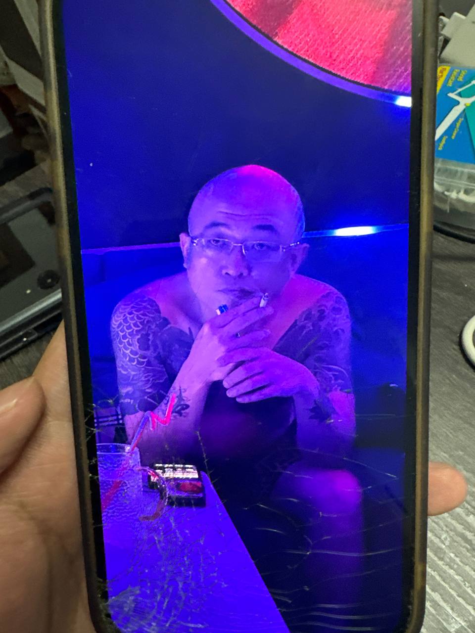 此人欠本人20几万美金+5万美金投资款两年时间一直故意不还